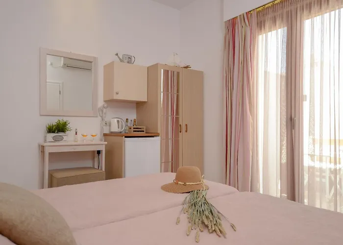 酒店 Panormos And Naxos City