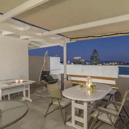 Panormos And מלון