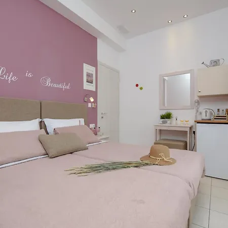 Szálloda Panormos And Naxos City