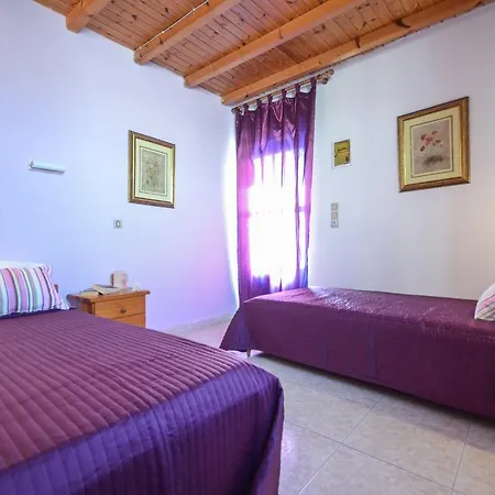 Hotel Panormos And *