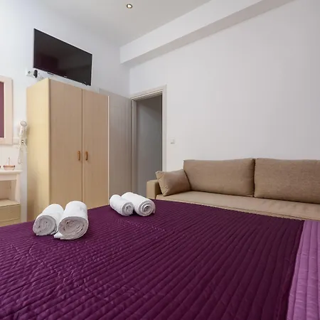 Panormos And Szálloda *