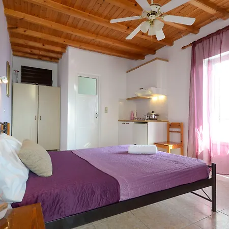 Szálloda Panormos And Naxos City