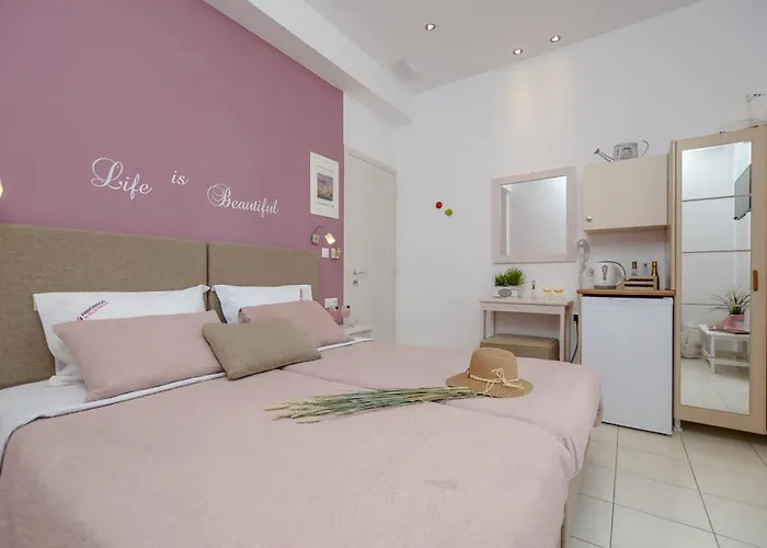 酒店 Panormos And Naxos City